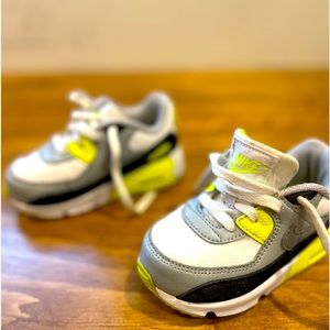 Authentic toddler air max 90 size 7c